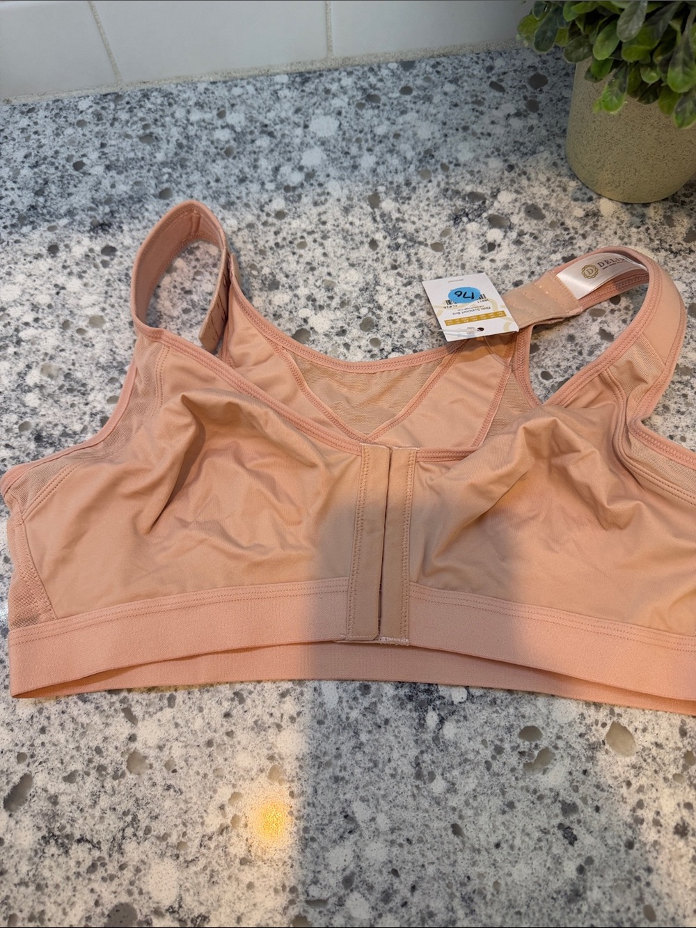 Delimira Firm Support Bra Full Coverage Cup front closure New size 38C blush